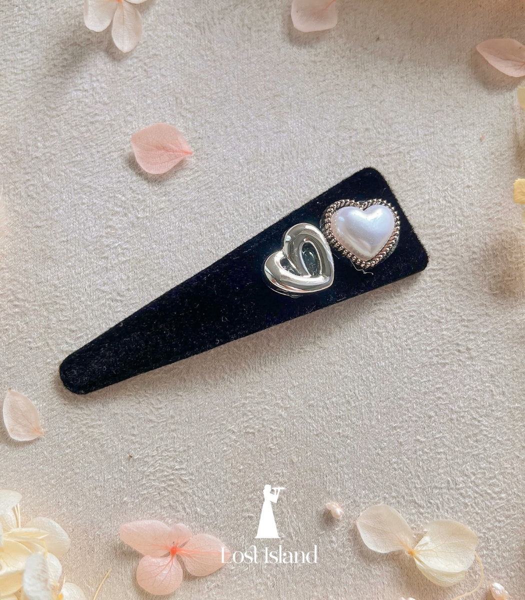 Par de Presilha Tic Tac Preto Dois Corações - Handmade