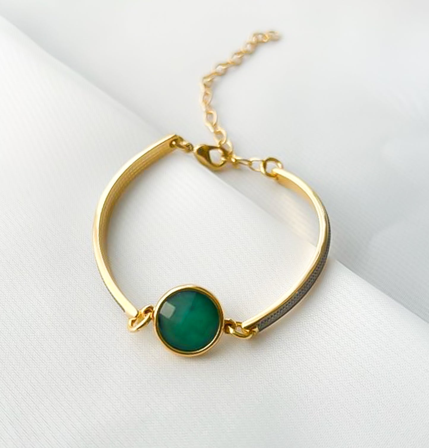 Pulseira de Esmeralda Banho a Ouro 18k