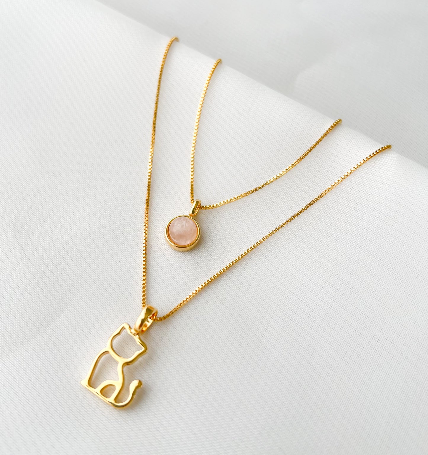 Colar Love Cat - Pedra Natural e Banhado a Ouro18k