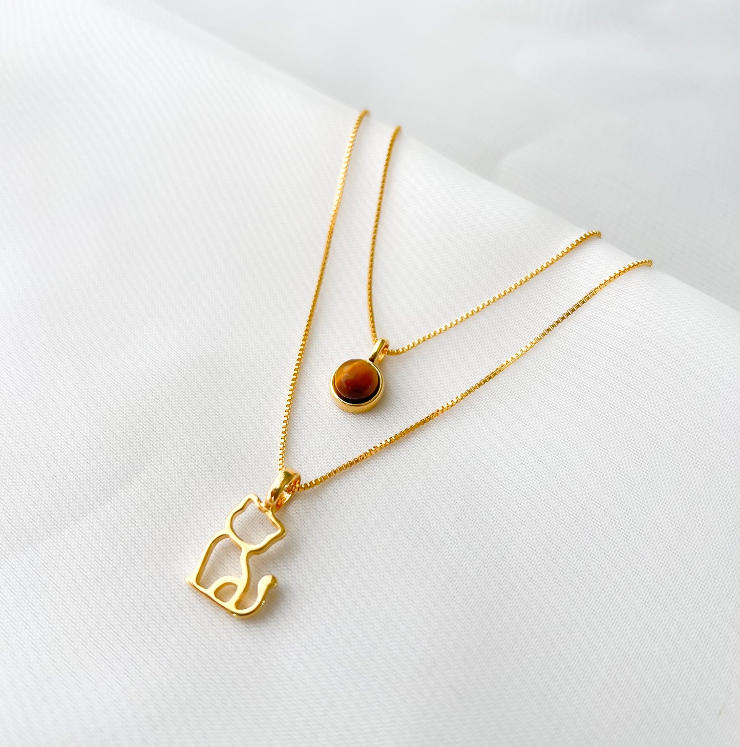 Colar Love Cat - Pedra Natural e Banhado a Ouro18k