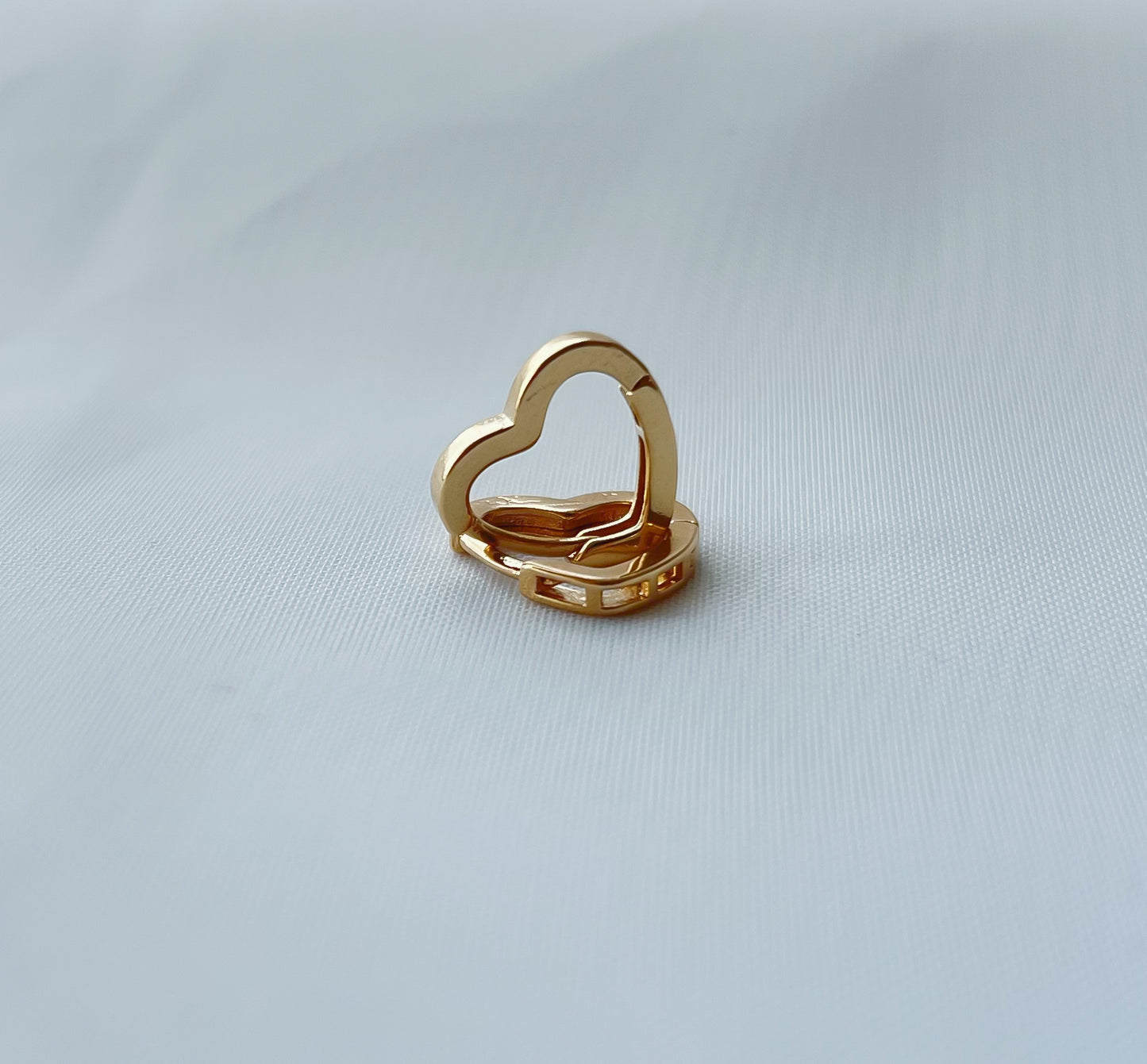 Brinco Argola Coração Babi Banho Ouro 18k