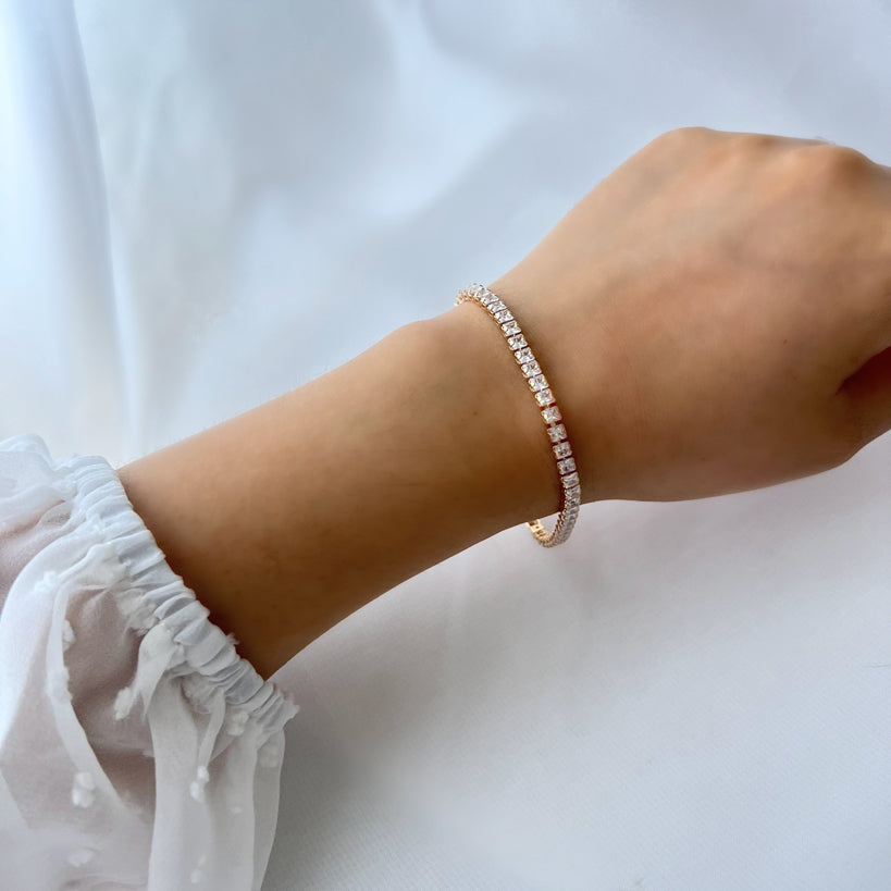 Pulseira Riviera Mini Zircônia Retangular Banho Ouro 18k