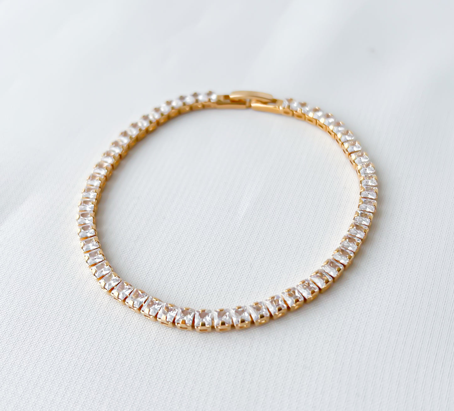 Pulseira Riviera Mini Zircônia Retangular Banho Ouro 18k