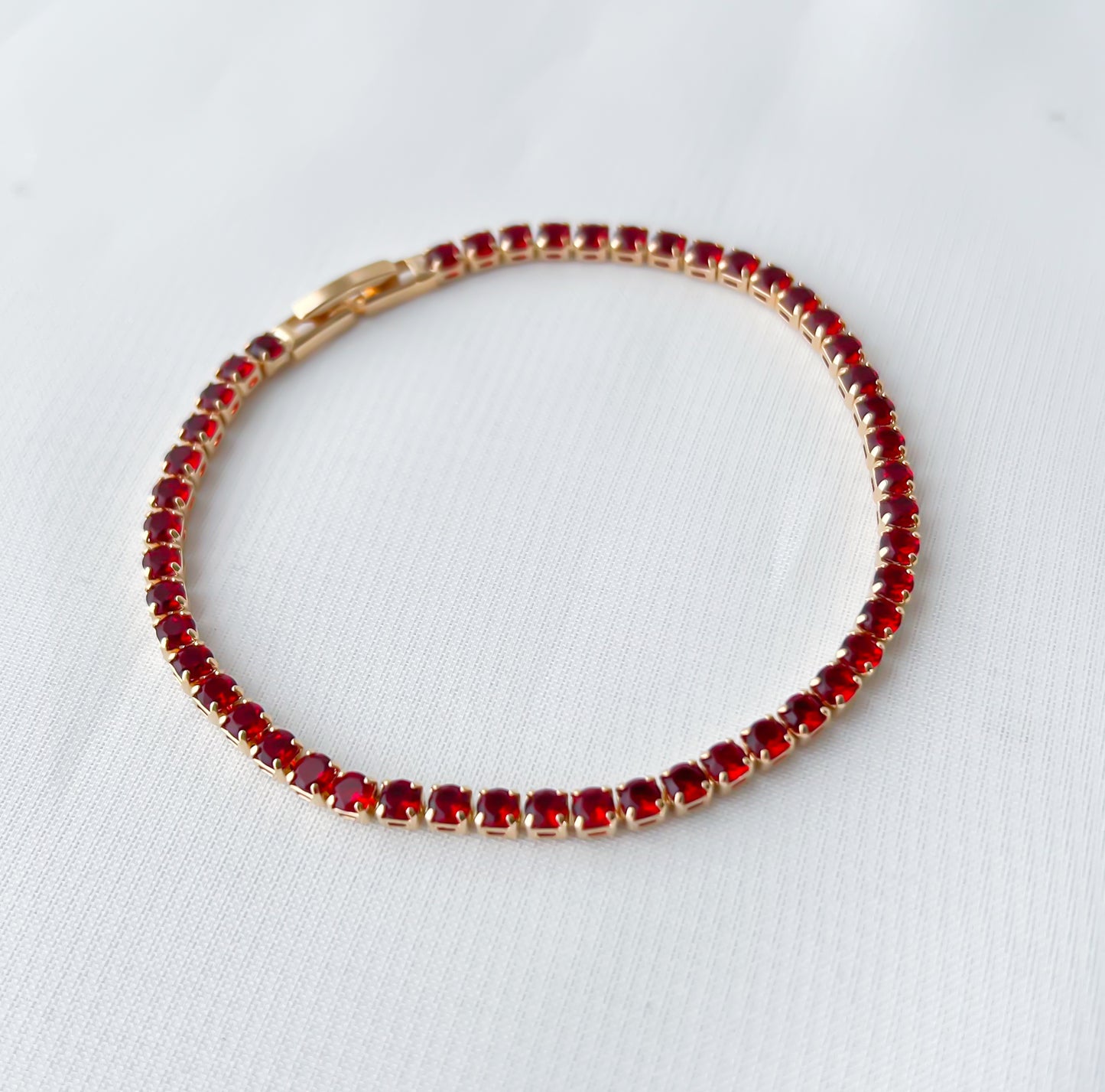 Pulseira Riviera Quadradinha Vermelha Banho Ouro 18k