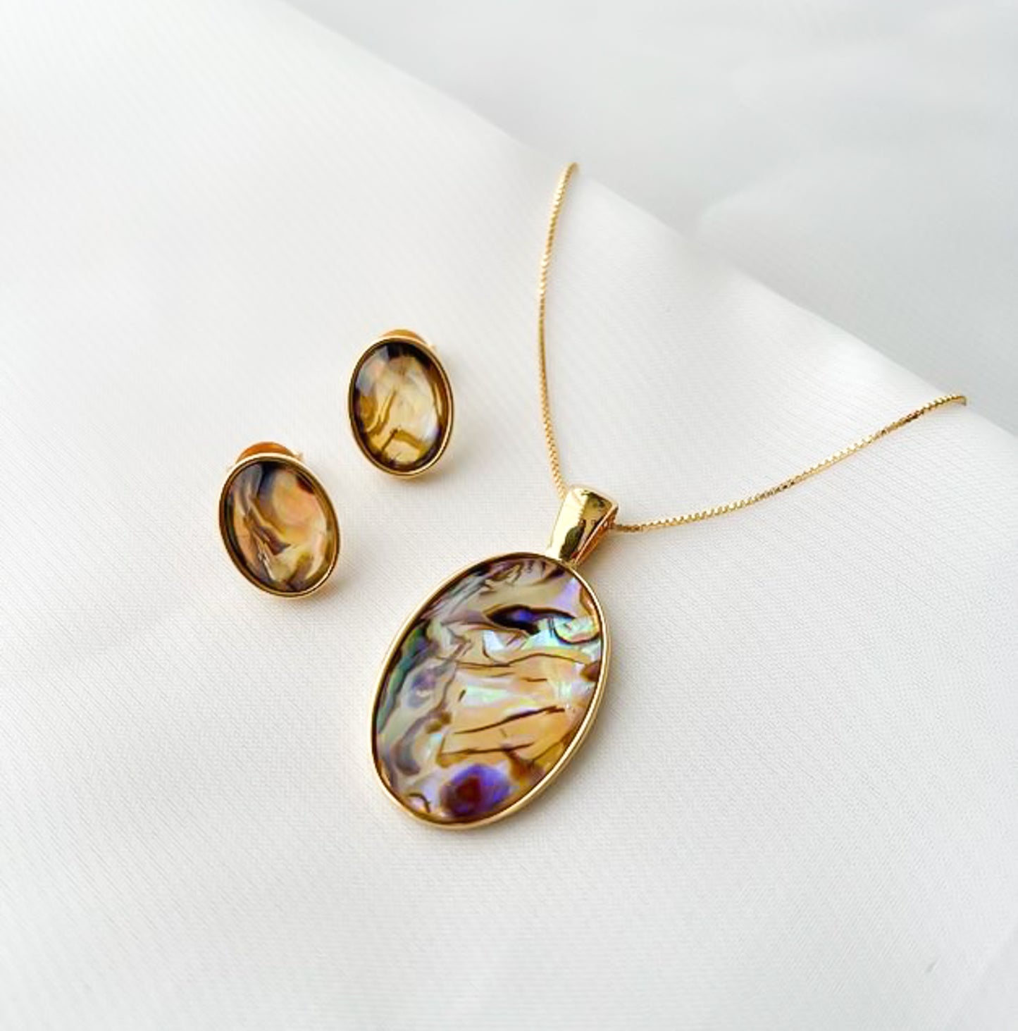 Conjunto Abalone Oval Banho Ouro 18k